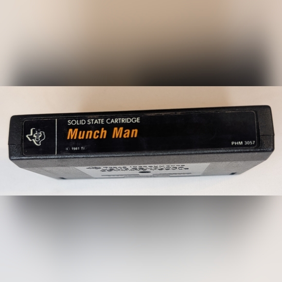 Vintage Texas Instruments Munchman Game Cartridge TI99/4A w/ Manual UNTESTED - Picture 5 of 7
